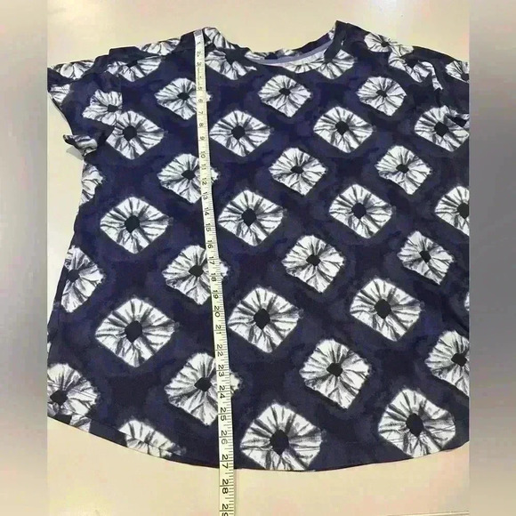 Kookaburra by Ugg Navy and white Print Tee Size 1X - Picture 4 of 5